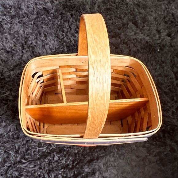 Handwoven Bradford Basket Company Basket - Picture 1 of 13